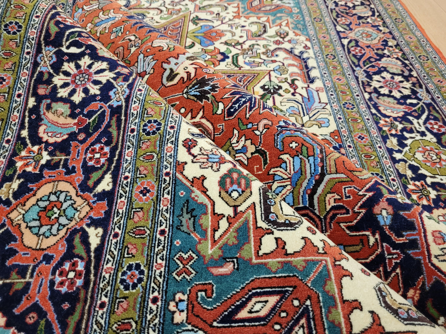 Täbriz Teppich Korkwolle auf Seide feine Handknüpfung Medaillon