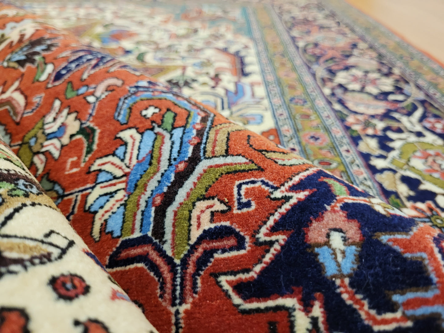 Täbriz Teppich Korkwolle auf Seide feine Handknüpfung Medaillon