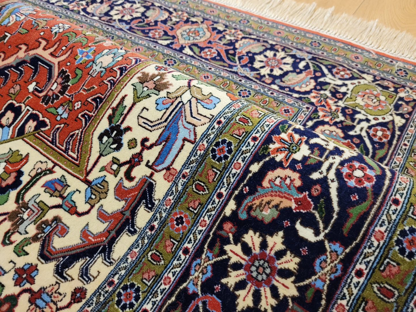 Täbriz Teppich Korkwolle auf Seide feine Handknüpfung Medaillon