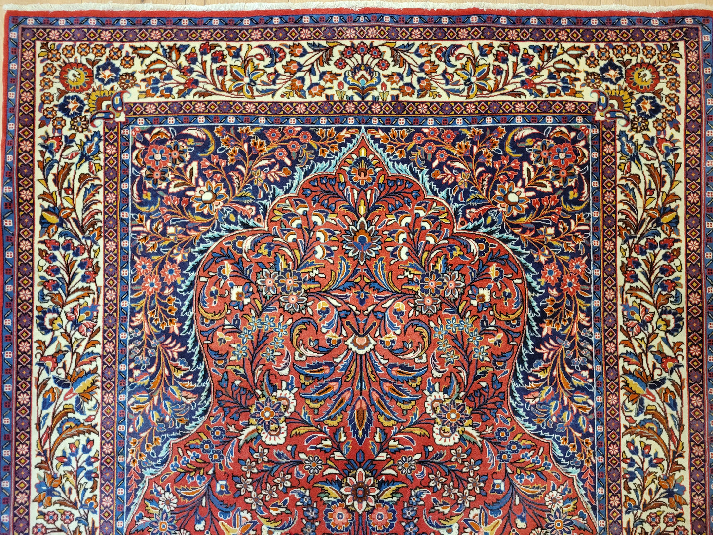 Sarough Teppich Korkwolle feine Handknüpfung florales Design