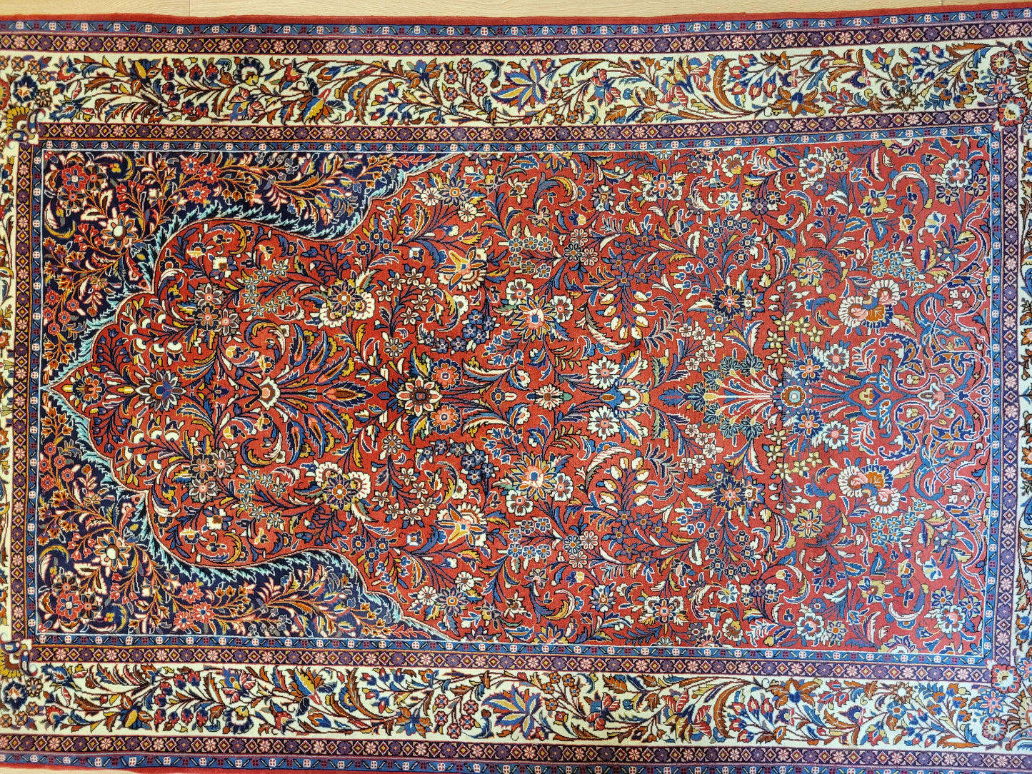 Sarough Teppich Korkwolle feine Handknüpfung florales Design