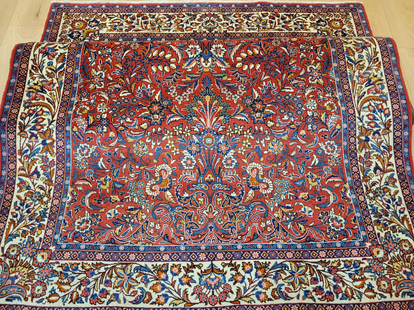 Sarough Teppich Korkwolle feine Handknüpfung florales Design