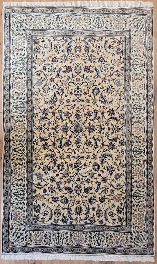 Nain Teppich Korkwolle mit Seide feine Handknüpfung cremeblau