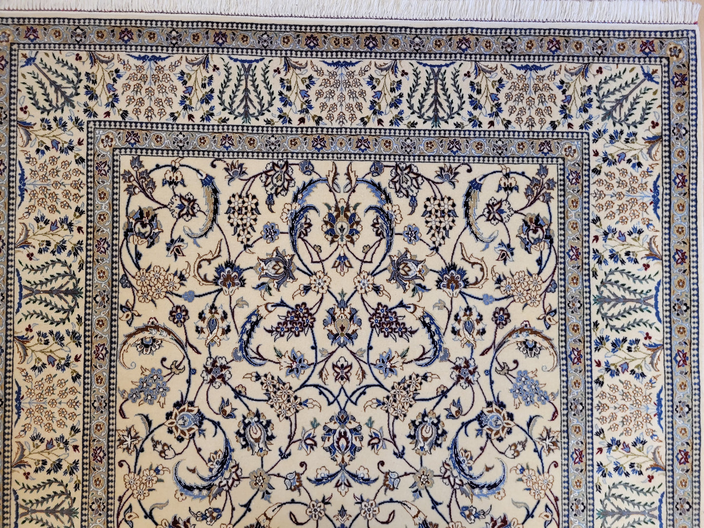 Nain Teppich Korkwolle mit Seide feine Handknüpfung cremeblau