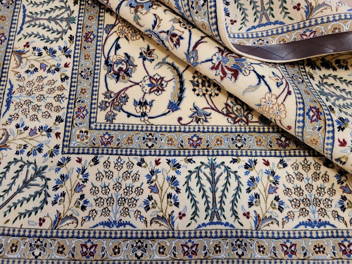 Nain Teppich Korkwolle mit Seide feine Handknüpfung cremeblau