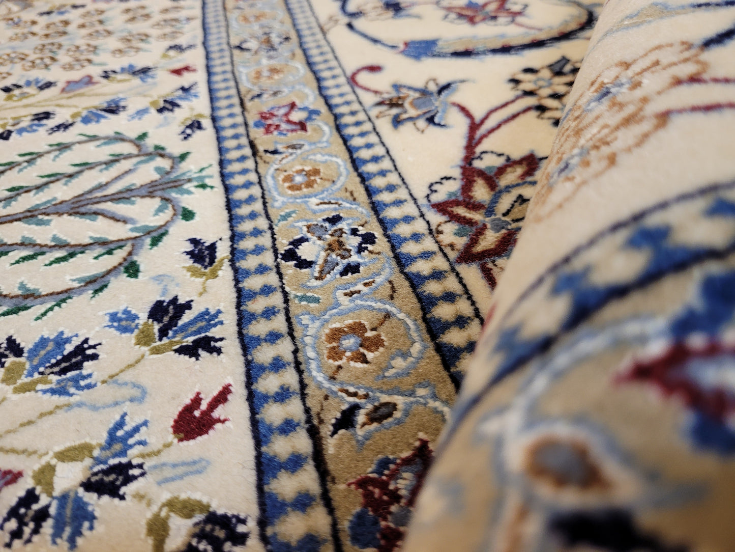 Nain Teppich Korkwolle mit Seide feine Handknüpfung cremeblau