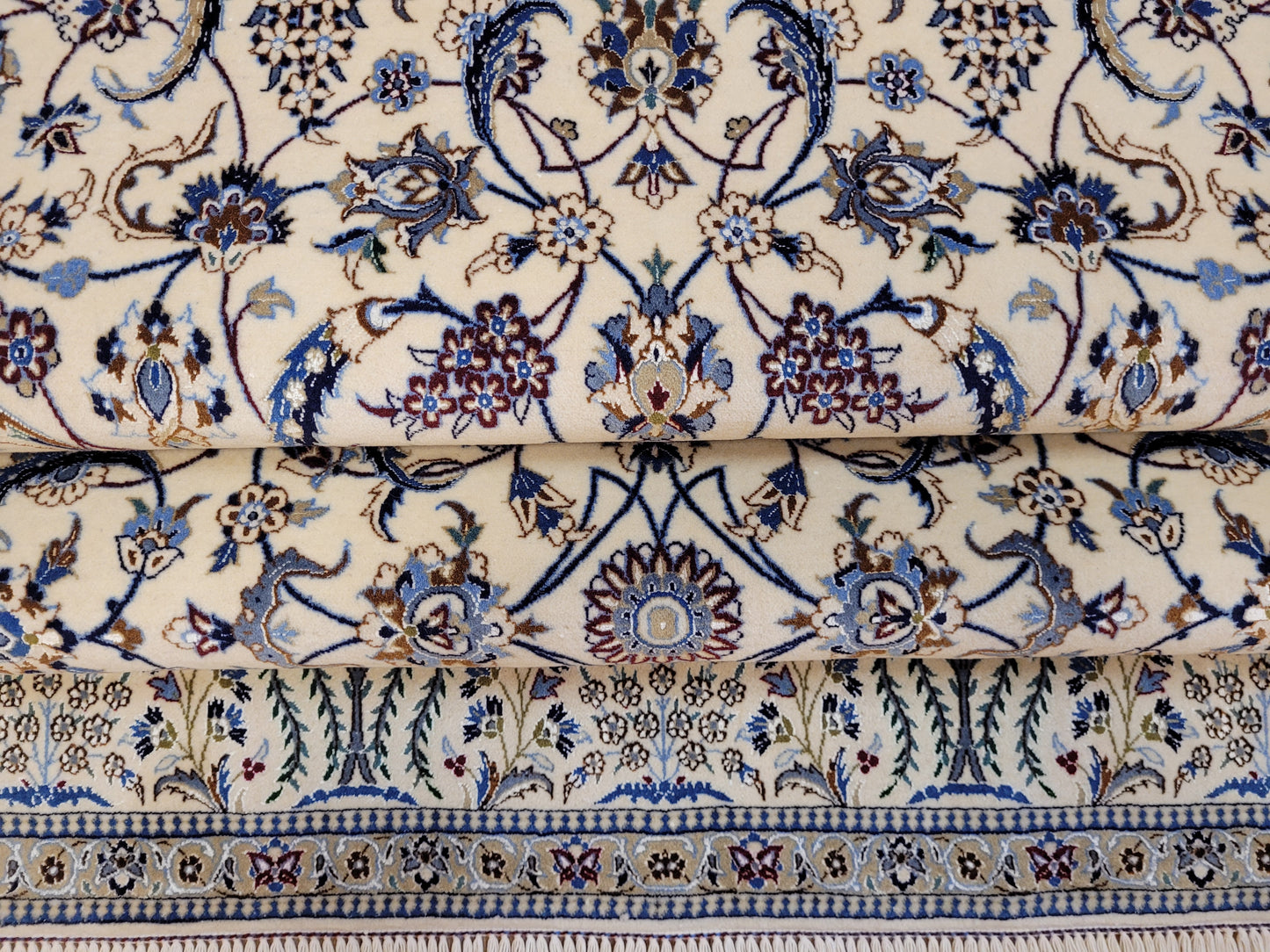 Nain Teppich Korkwolle mit Seide feine Handknüpfung cremeblau