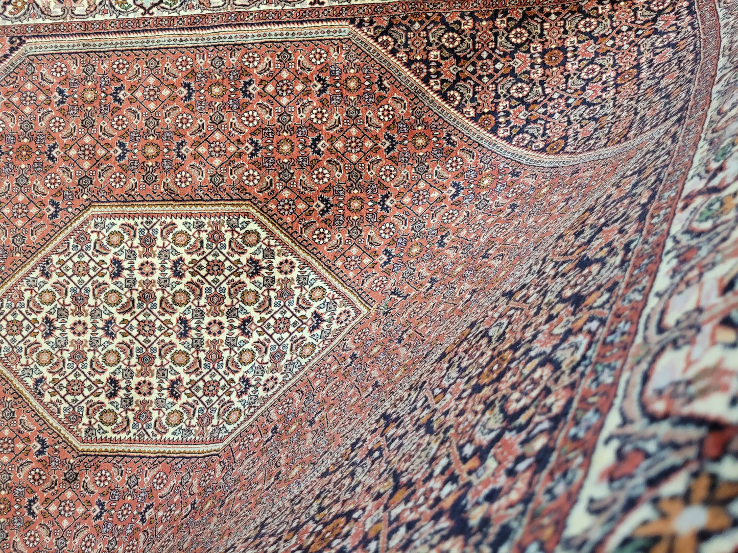 Bidjor Teppich Korkwolle feine Handknüpfung geometrisches Design