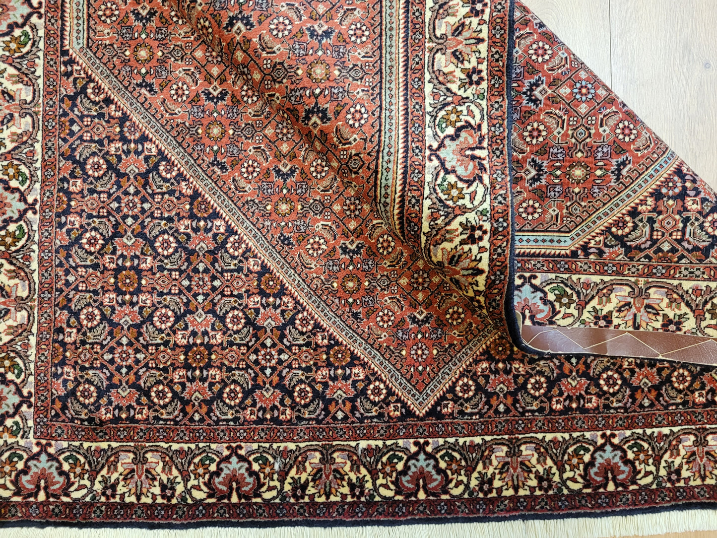 Bidjor Teppich Korkwolle feine Handknüpfung geometrisches Design