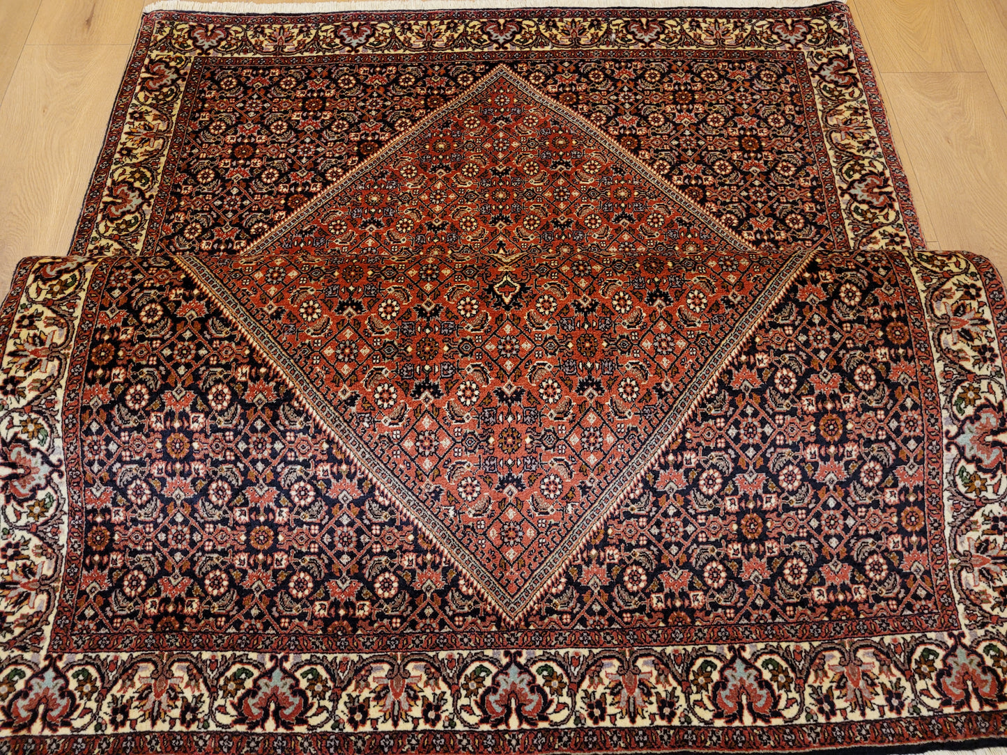 Bidjor Teppich Korkwolle feine Handknüpfung geometrisches Design