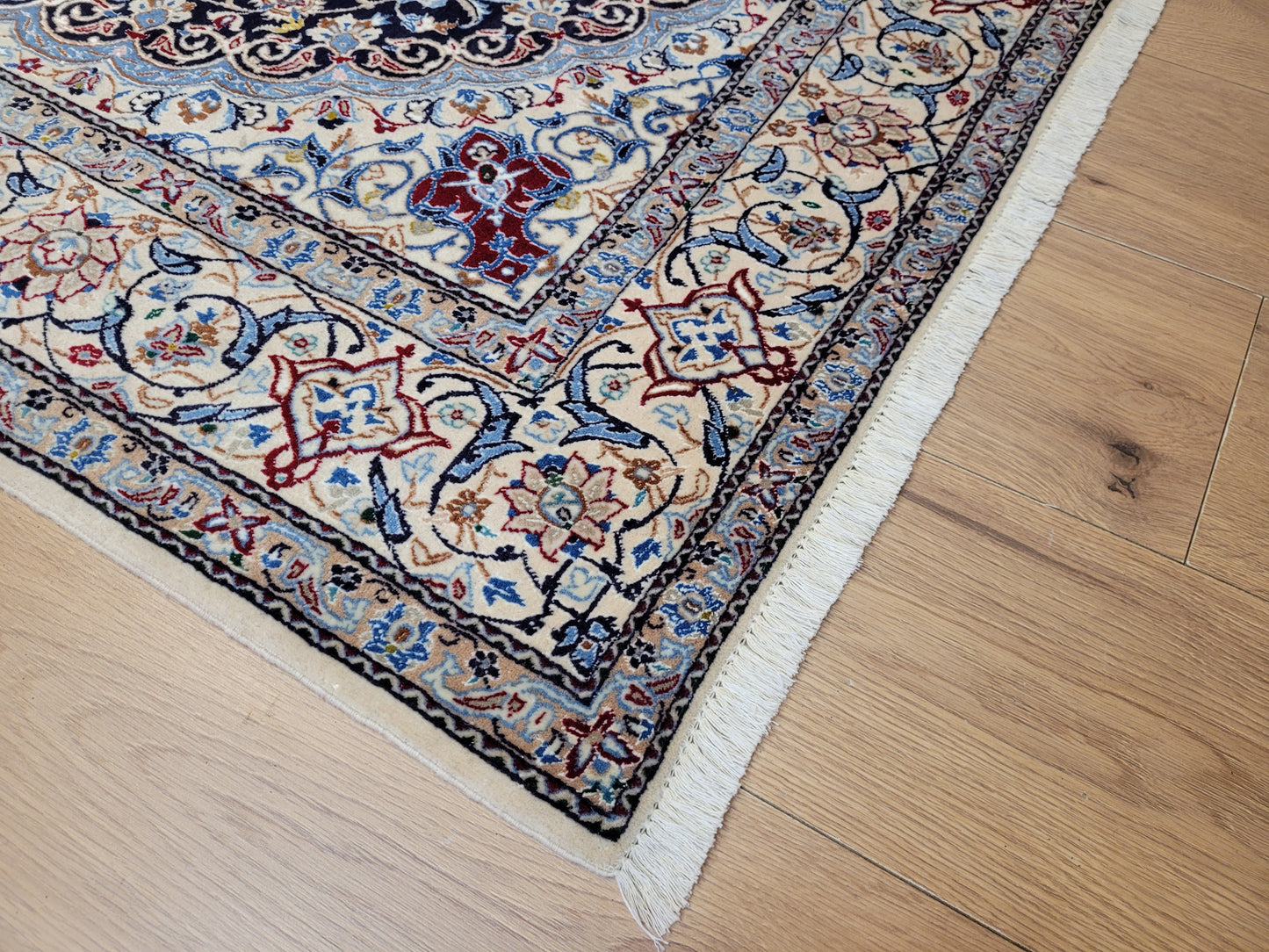 Nain Teppich Korkwolle mit Seide feine Handknüpfung