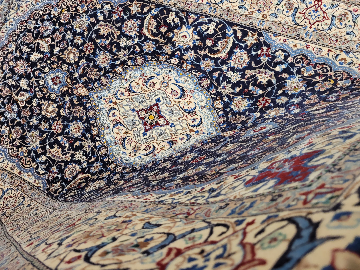 Nain Teppich Korkwolle mit Seide feine Handknüpfung