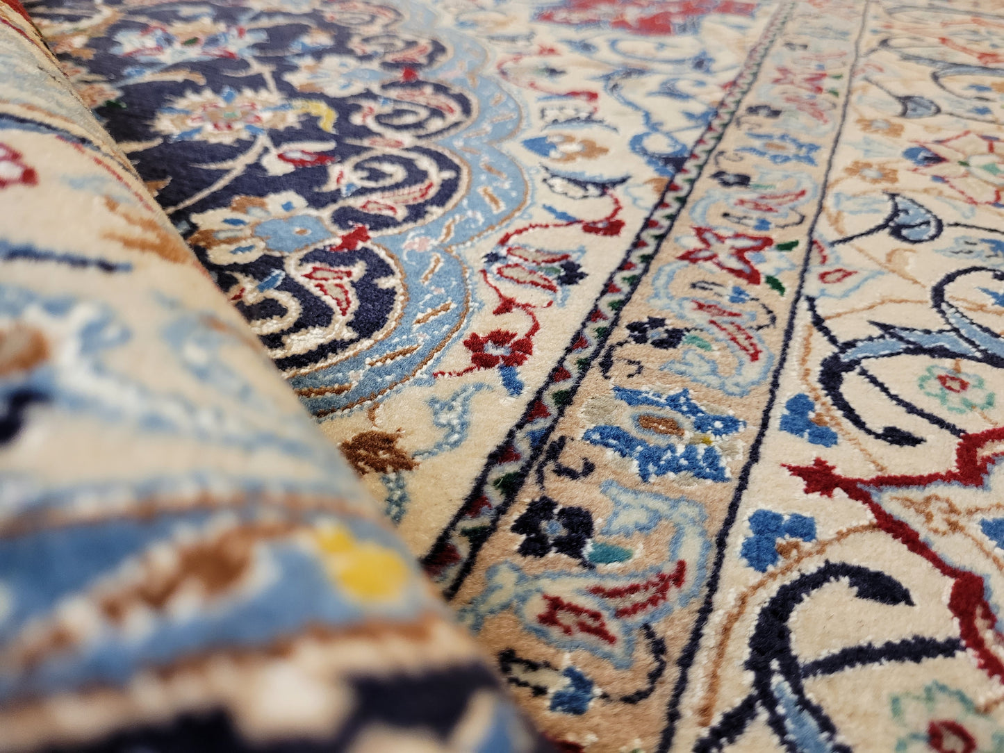 Nain Teppich Korkwolle mit Seide feine Handknüpfung