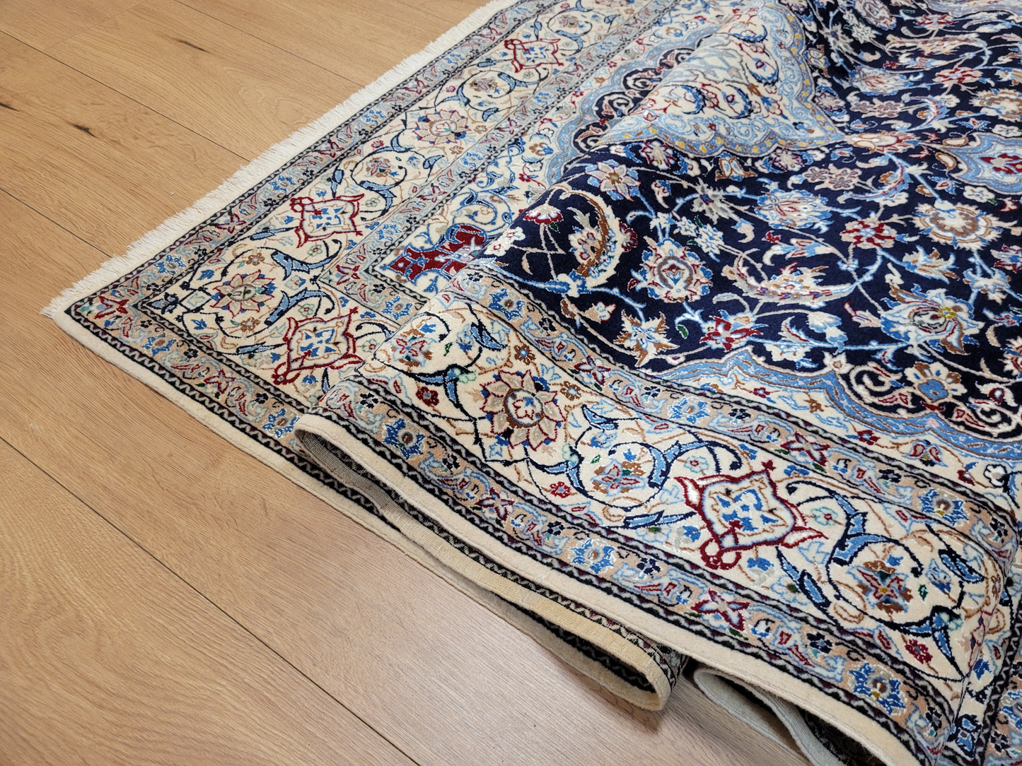 Nain Teppich Korkwolle mit Seide feine Handknüpfung