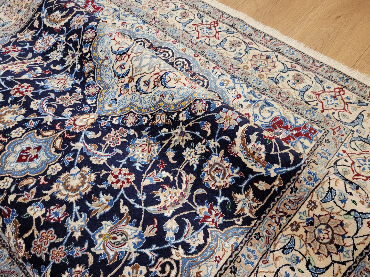 Nain Teppich Korkwolle mit Seide feine Handknüpfung