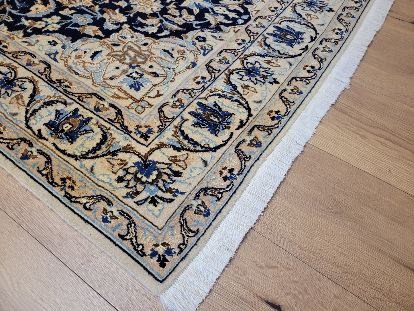 Nain Teppich Korkwolle mit Seide feine Handarbeit