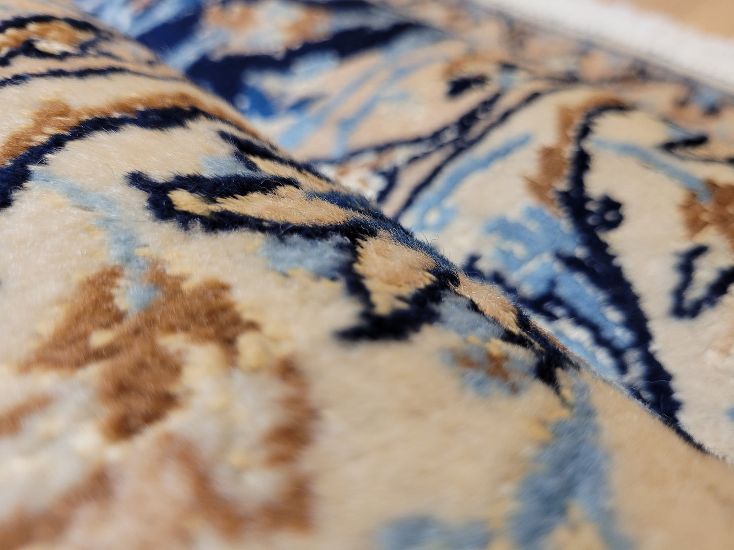 Nain Teppich Korkwolle mit Seide feine Handarbeit