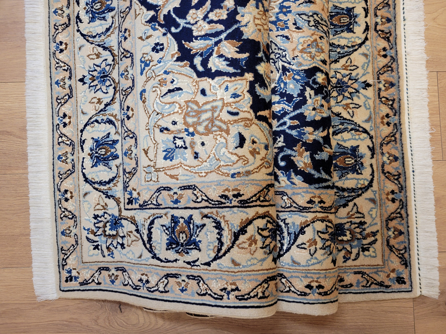 Nain Teppich Korkwolle mit Seide feine Handarbeit