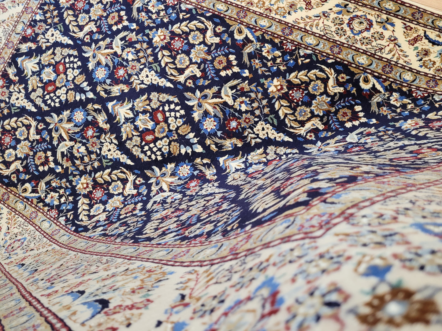 Nain Teppich Korkwolle mit Seide feine Handknüpfung