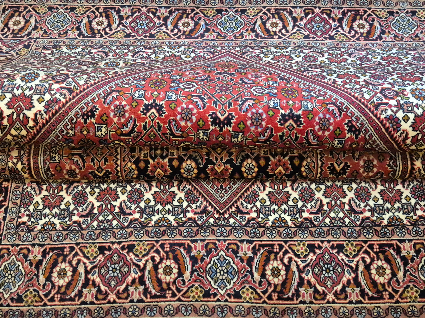 Bidjar Teppich Korkwolle Medaillon florales Design feine Knüpfung