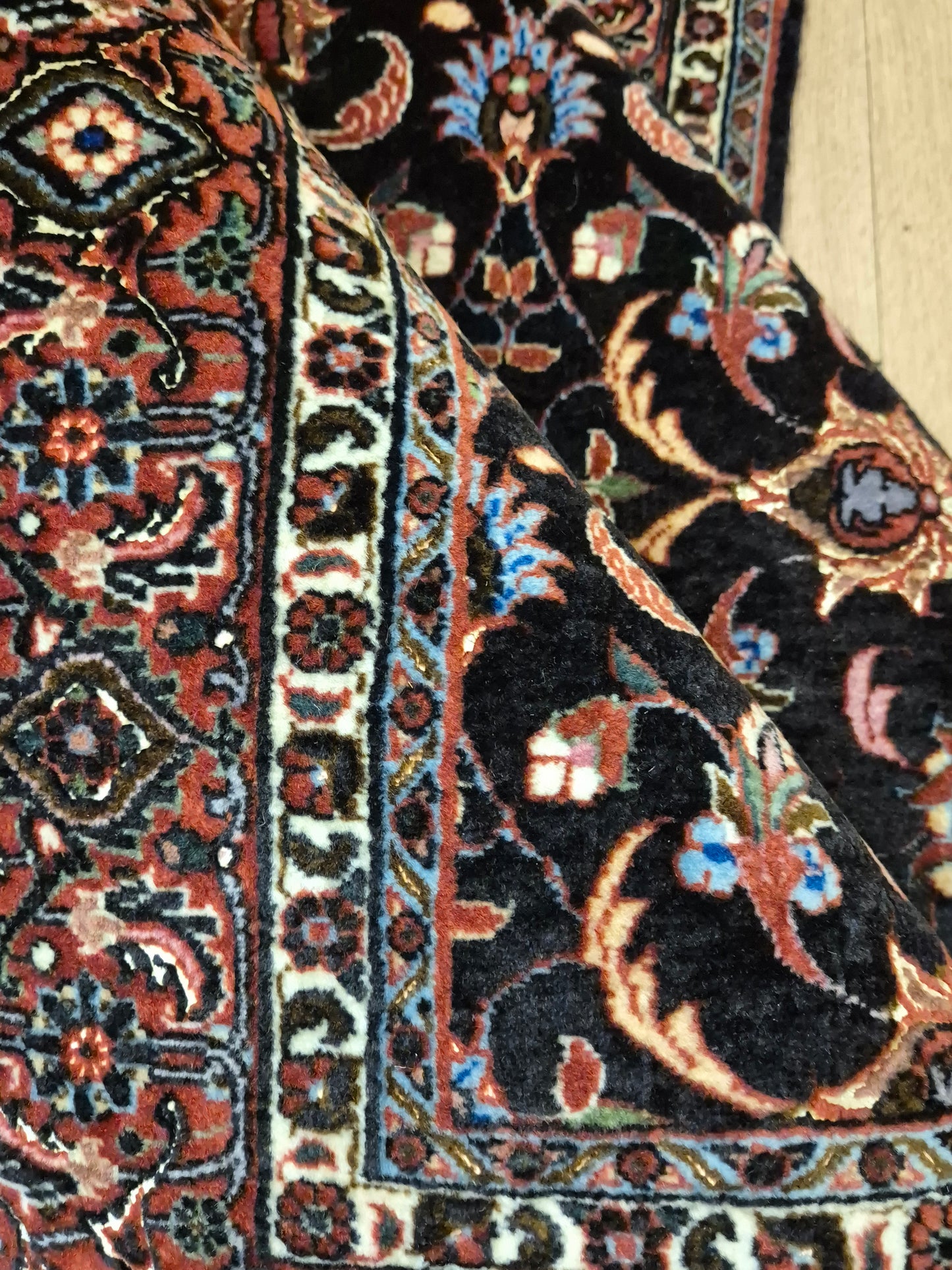 Bidjar Teppich Korkwolle Seide florales Allover-Muster feine Knüpfung