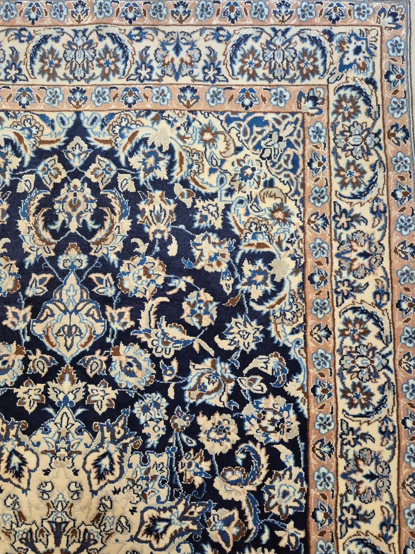 Nain Teppich Korkwolle Seide Medaillon florales Design feine Knüpfung