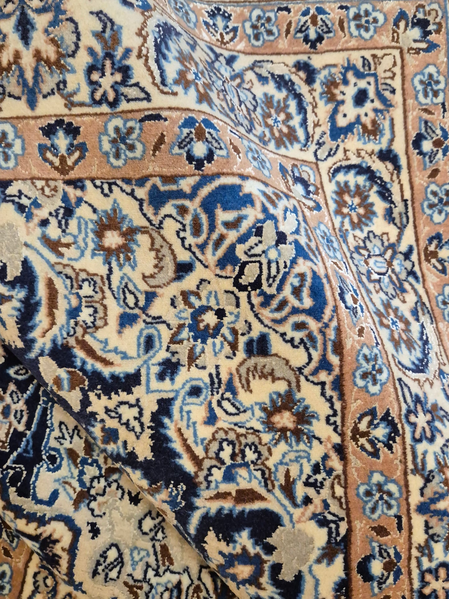 Nain Teppich Korkwolle Seide Medaillon florales Design feine Knüpfung