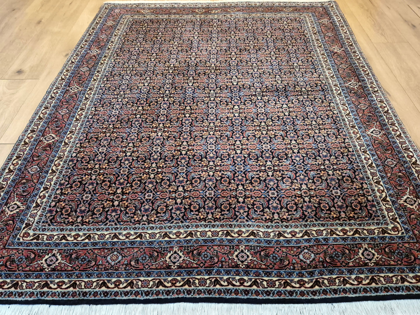 Bidjar Teppich Korkwolle Seide signiert florales Allover-Muster