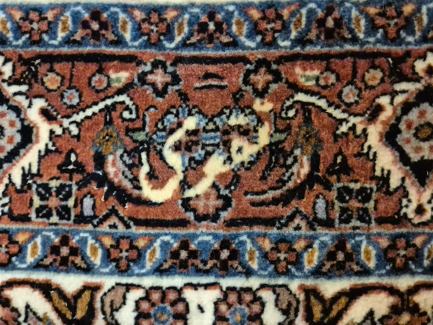 Bidjar Teppich Korkwolle Seide signiert florales Allover-Muster