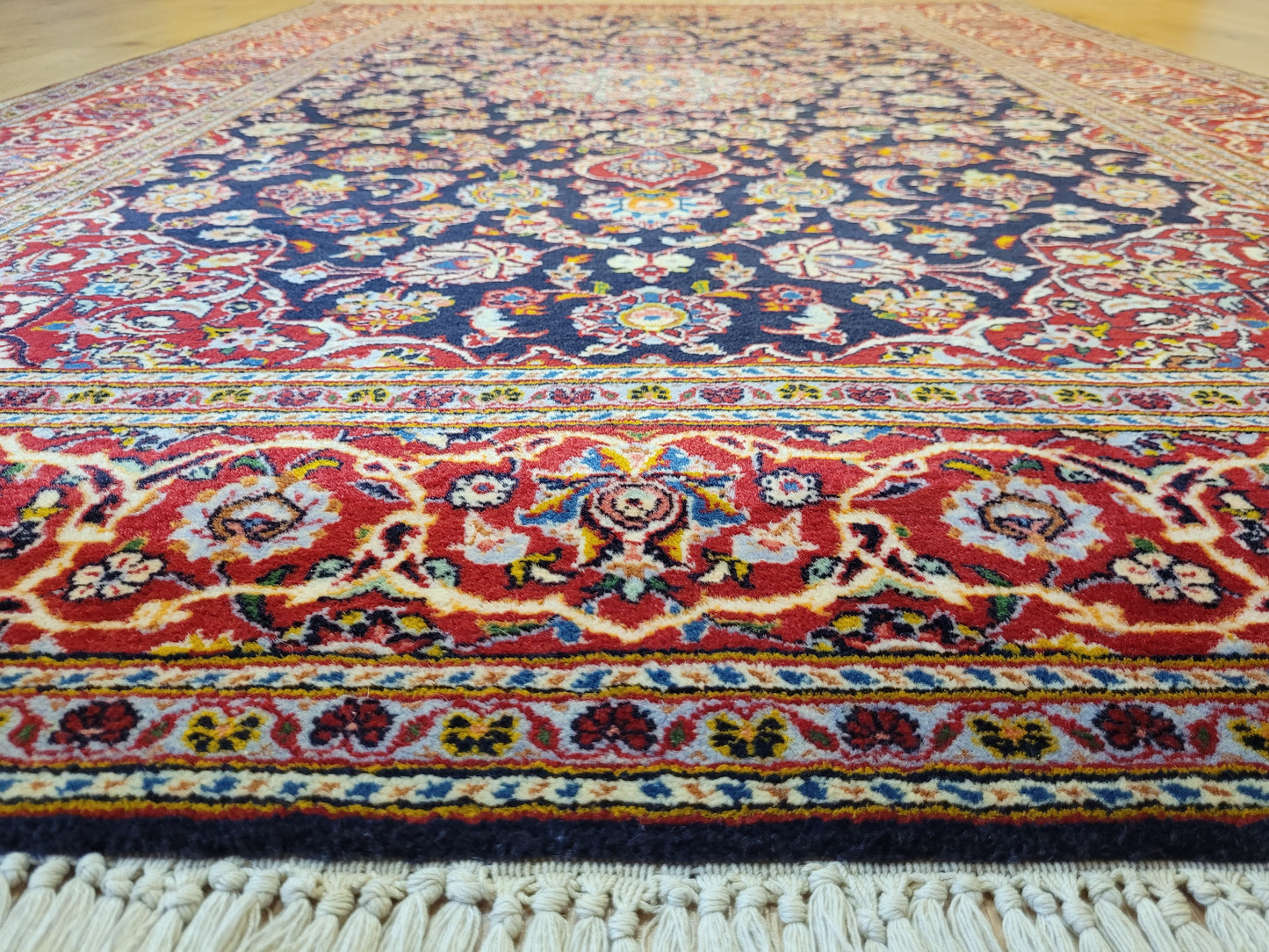 Keschan Teppich Korkwolle feine Handknüpfung