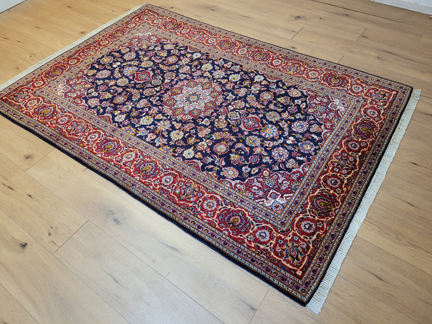 Keschan Teppich Korkwolle feine Handknüpfung