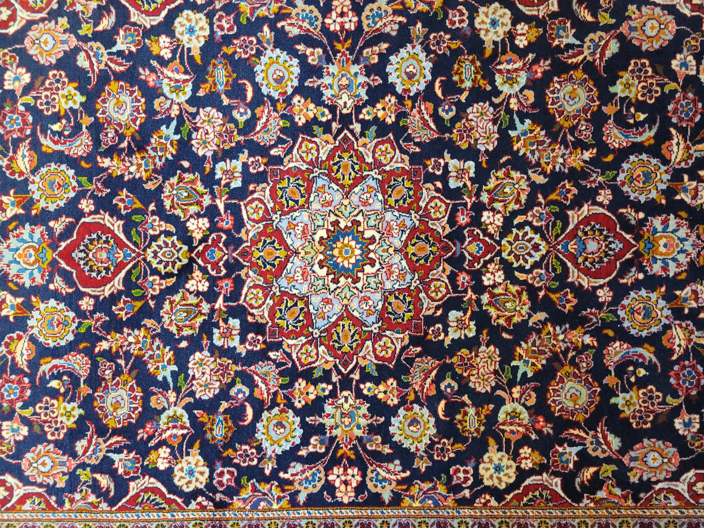 Keschan Teppich Korkwolle feine Handknüpfung