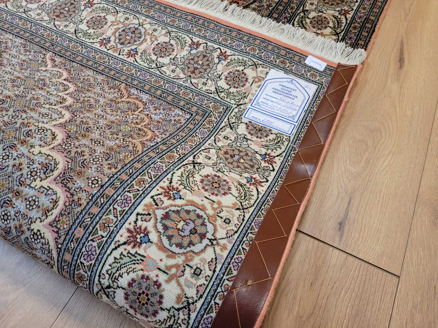 Täbriz Teppich Korkwolle mit Seide feine Knüpfung Medaillon Design