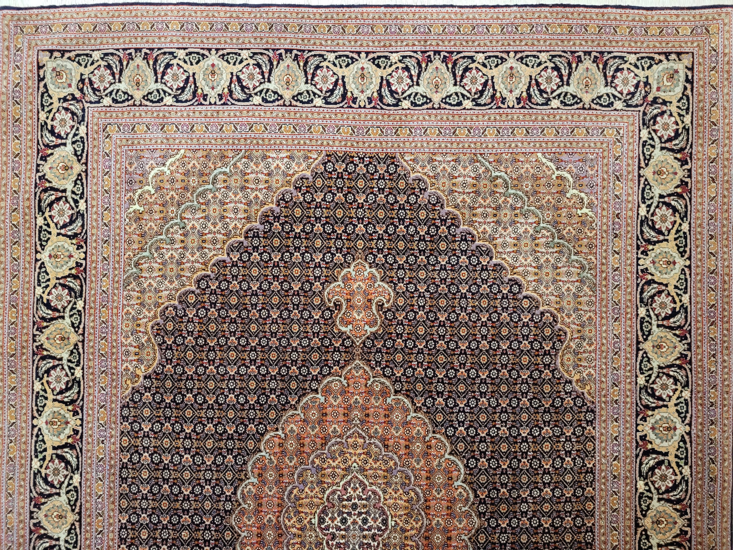 Täbriz Teppich Korkwolle mit Seide feine Knüpfung klassisches Medaillon