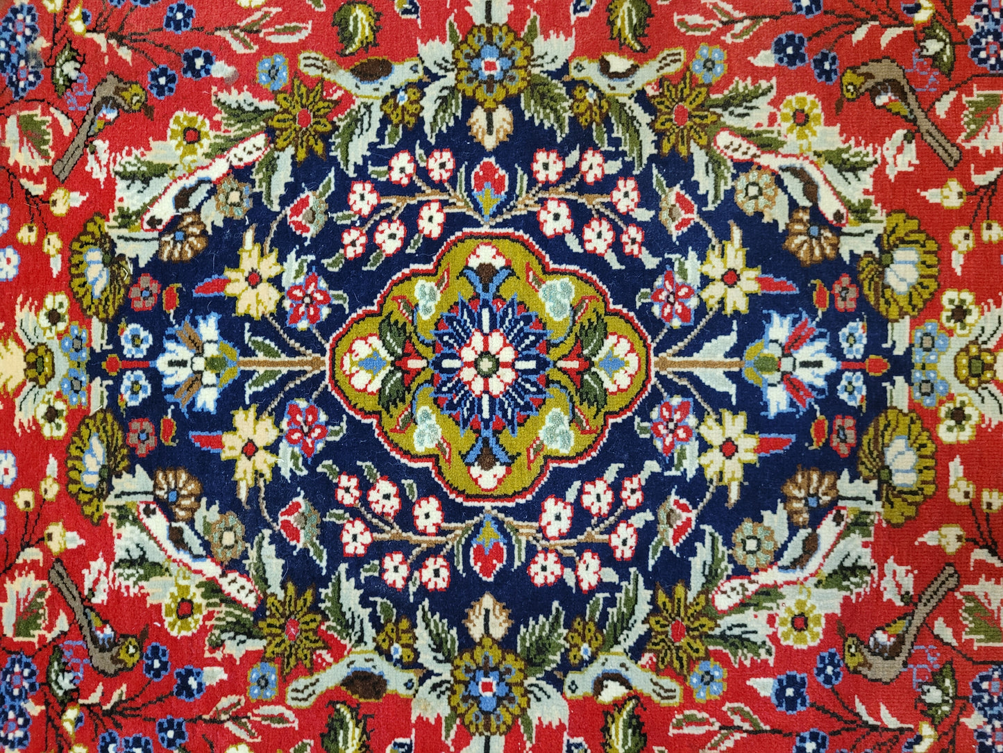 Ghom Teppich Korkwolle Medaillon floral fein geknüpft