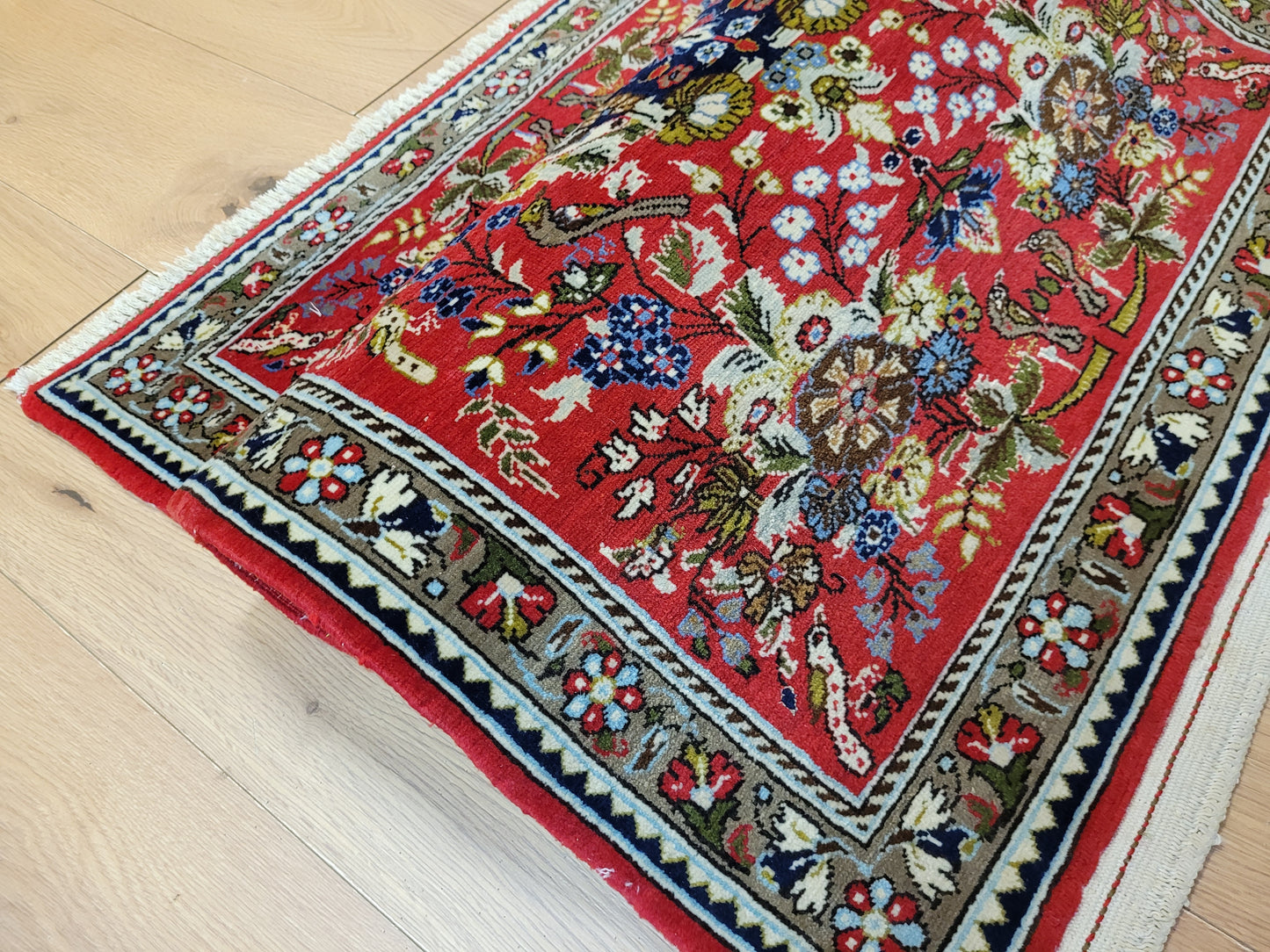 Ghom Teppich Korkwolle Medaillon floral fein geknüpft