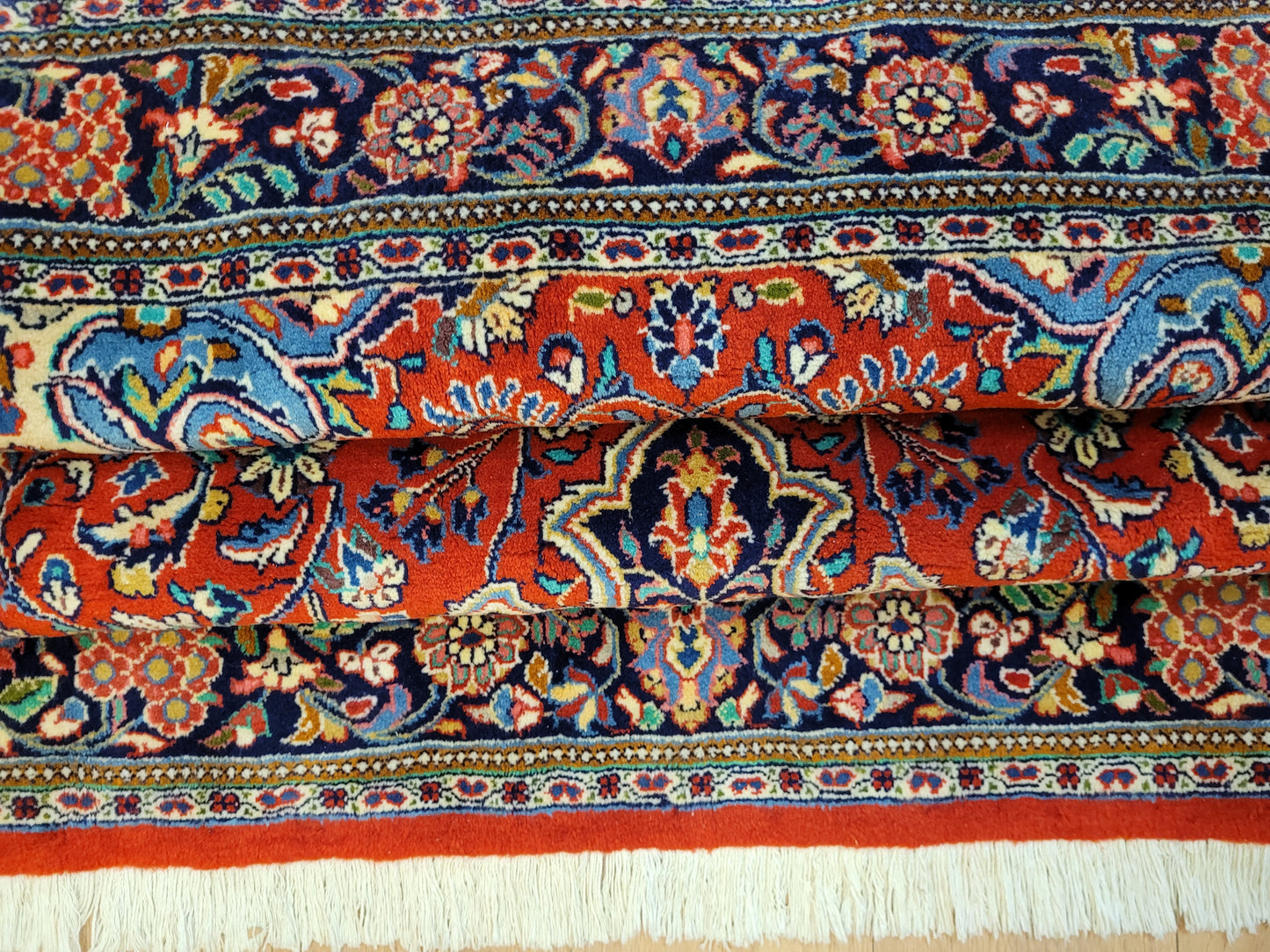 Sarough Teppich Wolle Baumwolle floral Medaillon klassisch