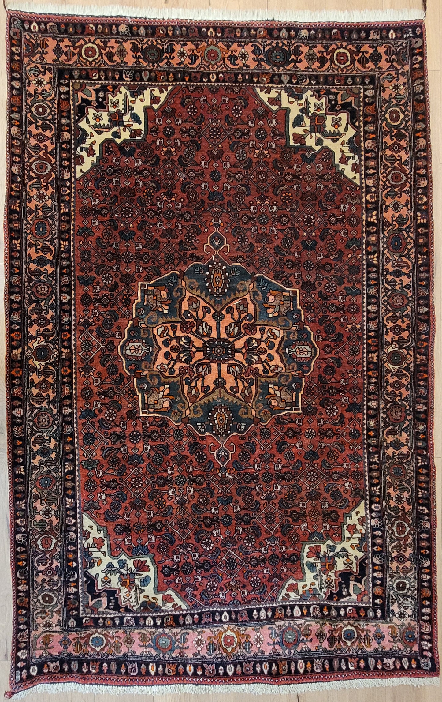 Bidjar Teppich Korkwolle Medaillon florales Muster fein geknüpft