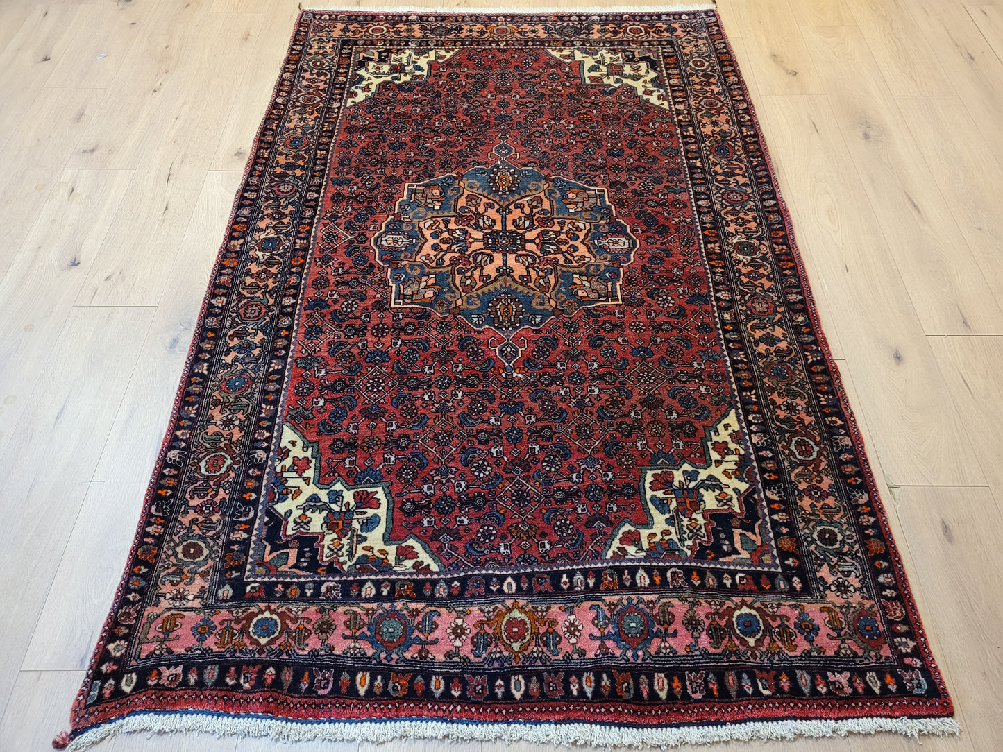 Bidjar Teppich Korkwolle Medaillon florales Muster fein geknüpft