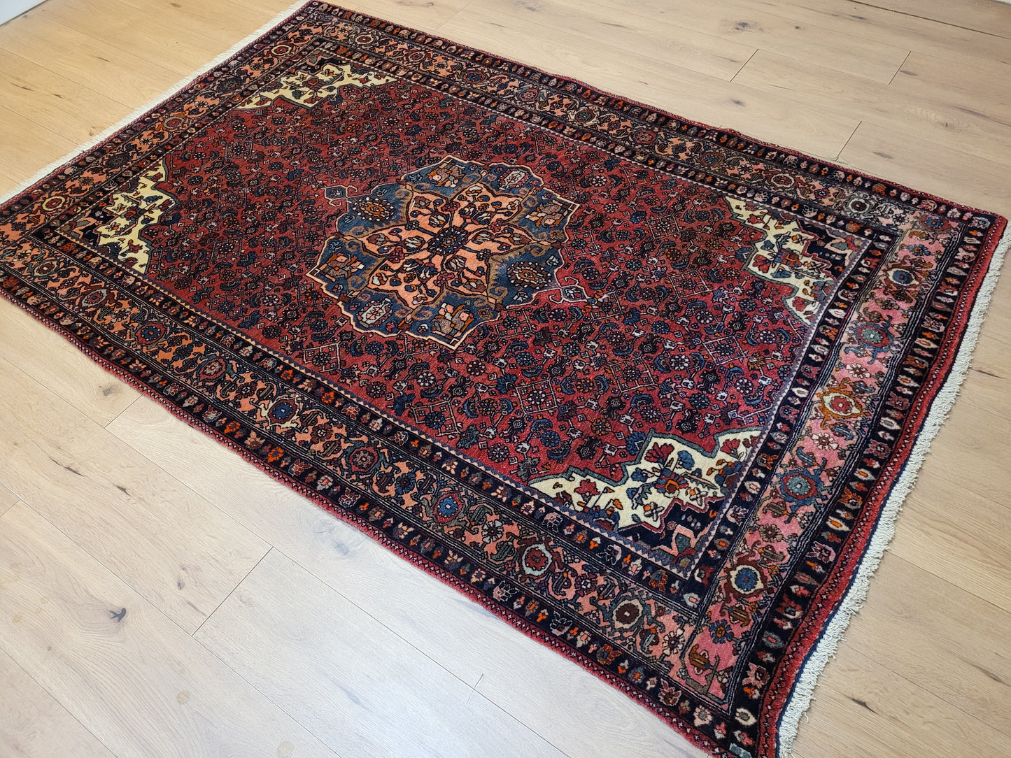 Bidjar Teppich Korkwolle Medaillon florales Muster fein geknüpft