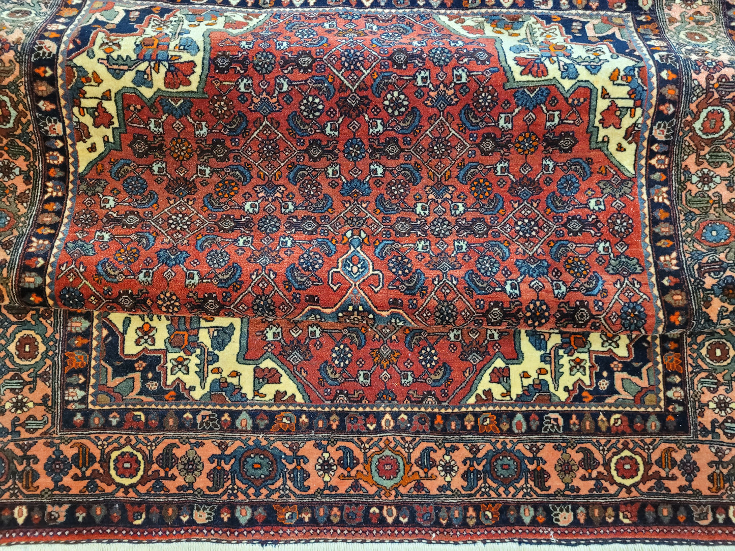 Bidjar Teppich Korkwolle Medaillon florales Muster fein geknüpft