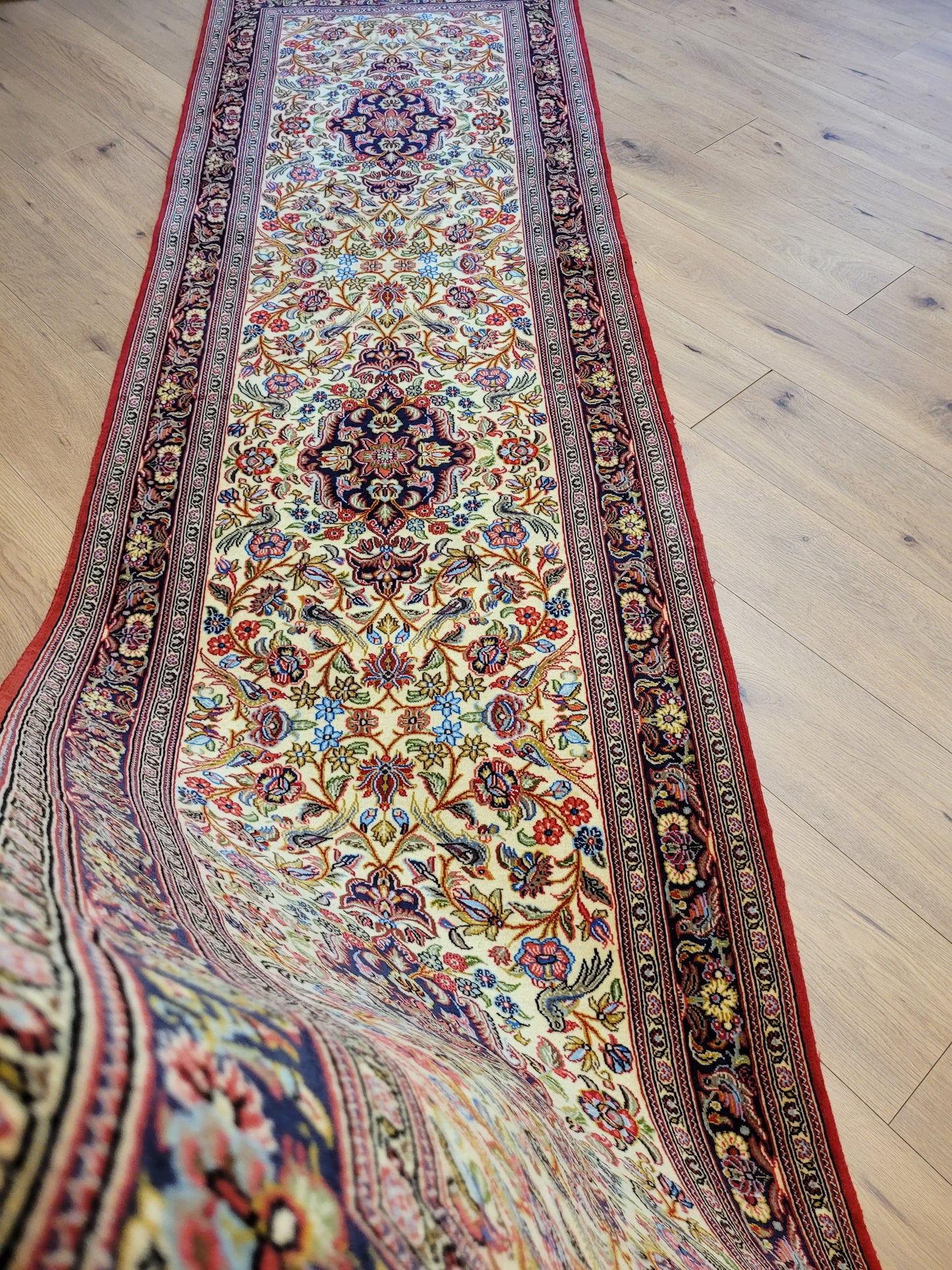 Ghom Läufer Korkwolle floral Vögel feine Knüpfkunst