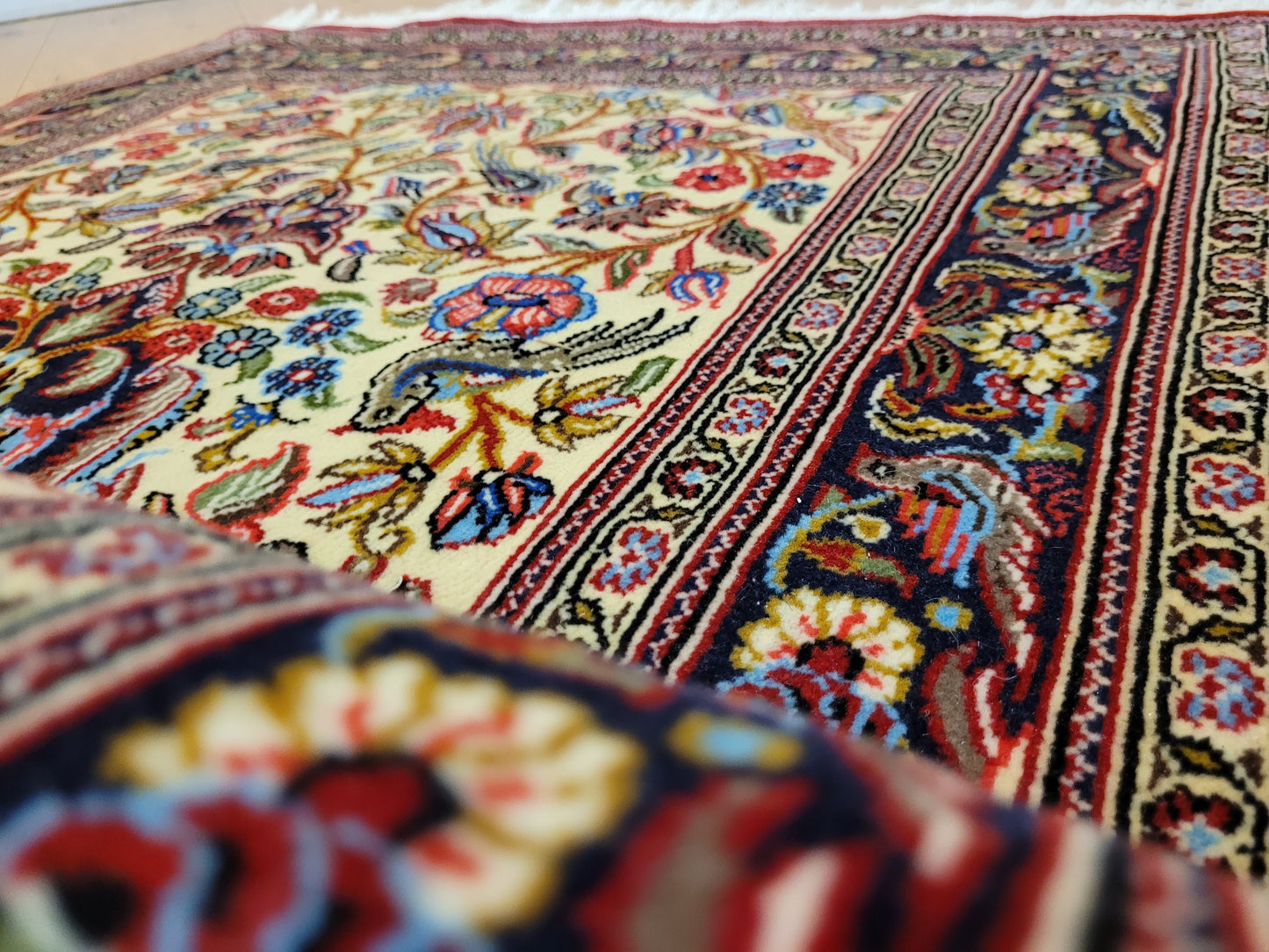 Ghom Läufer Korkwolle floral Vögel feine Knüpfkunst