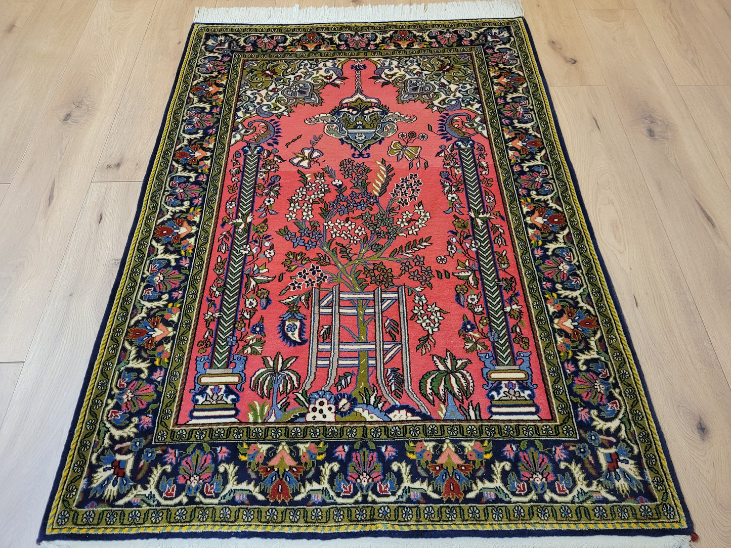 Ghom Teppich Korkwolle Lebensbaum feine Handknüpfung