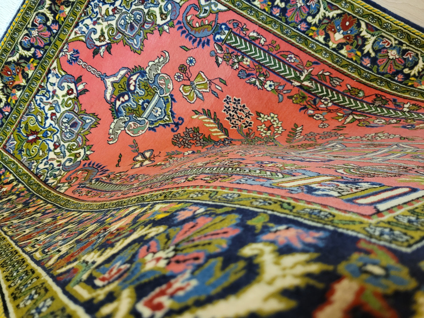 Ghom Teppich Korkwolle Lebensbaum feine Handknüpfung