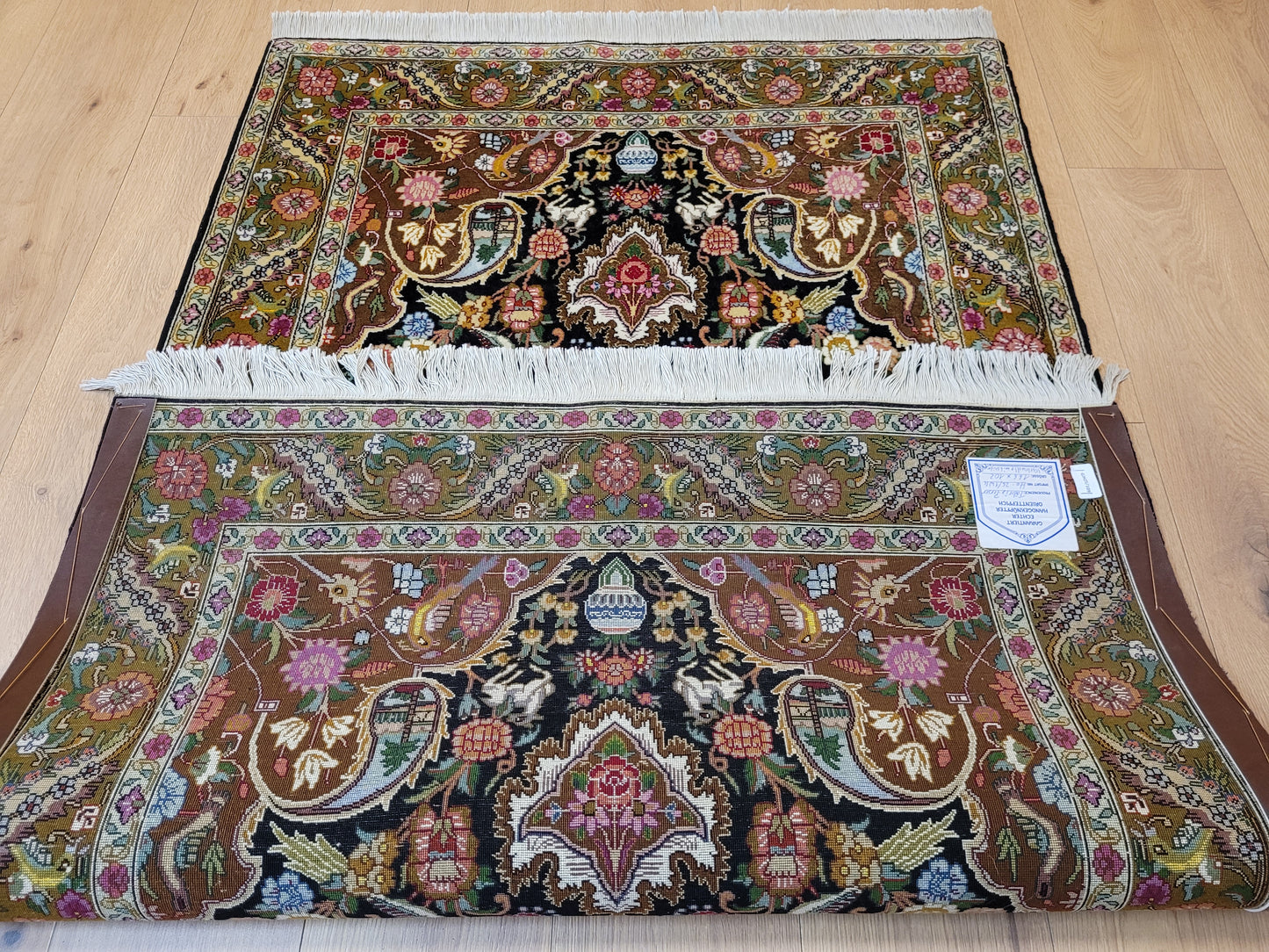 Täbriz Teppich Korkwolle mit Seide Medaillon florales Muster