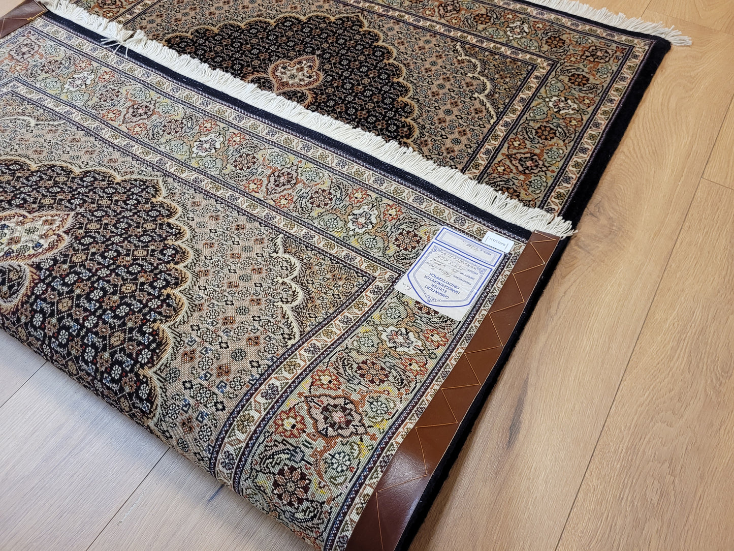 Täbriz Teppich Korkwolle mit Seide feine Knüpfung Medaillon