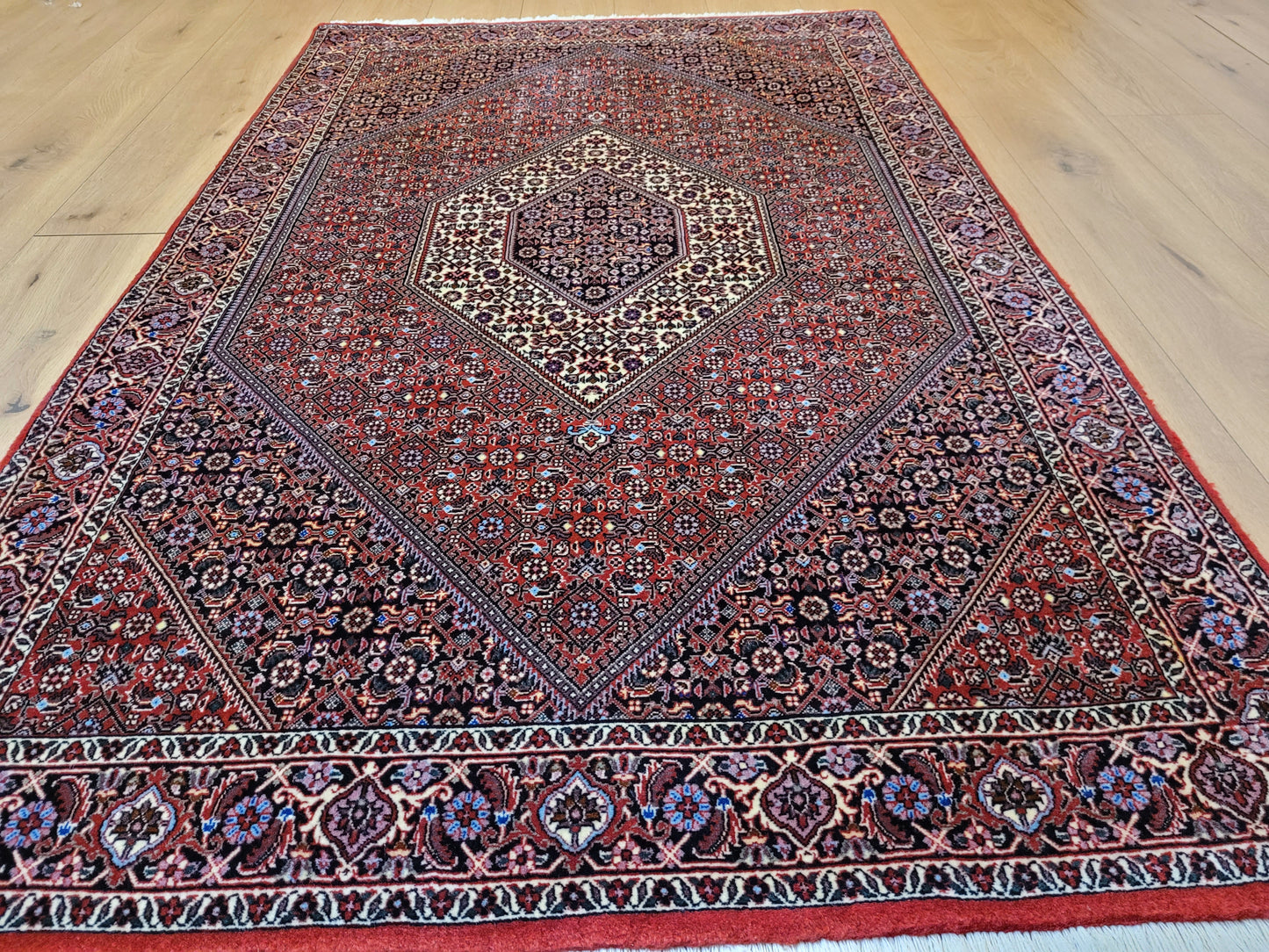 Bidjar Teppich Korkwolle feine Knüpfung Medaillon geometrisch