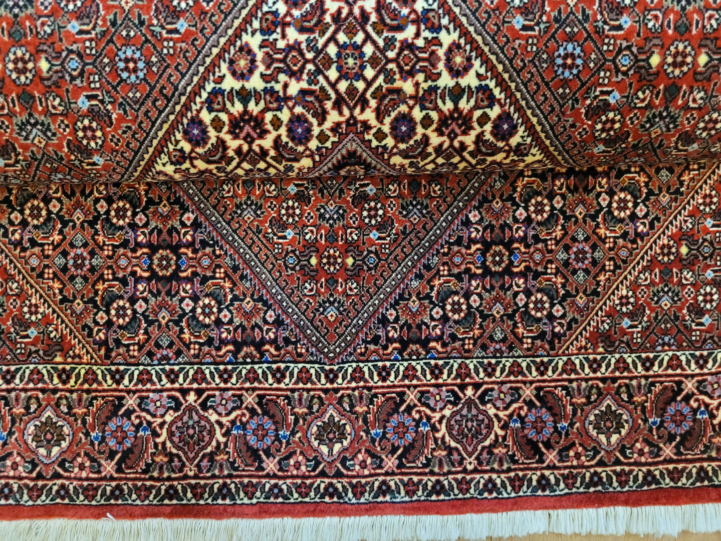 Bidjar Teppich Korkwolle feine Knüpfung Medaillon geometrisch