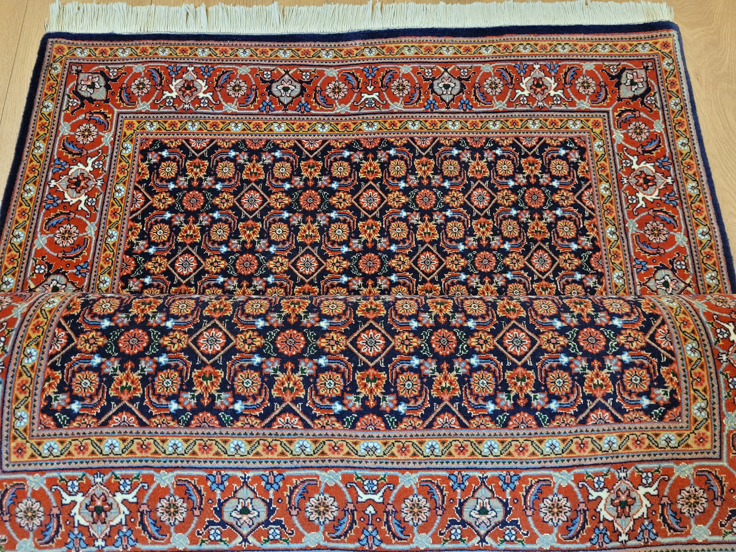 Täbriz Teppich Korkwolle mit Seide feine Knüpfung Allover Muster